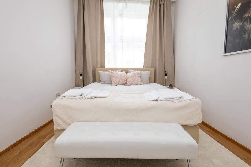 Orestaliving - 2Br On The Danube Canal Wien Ngoại thất bức ảnh
